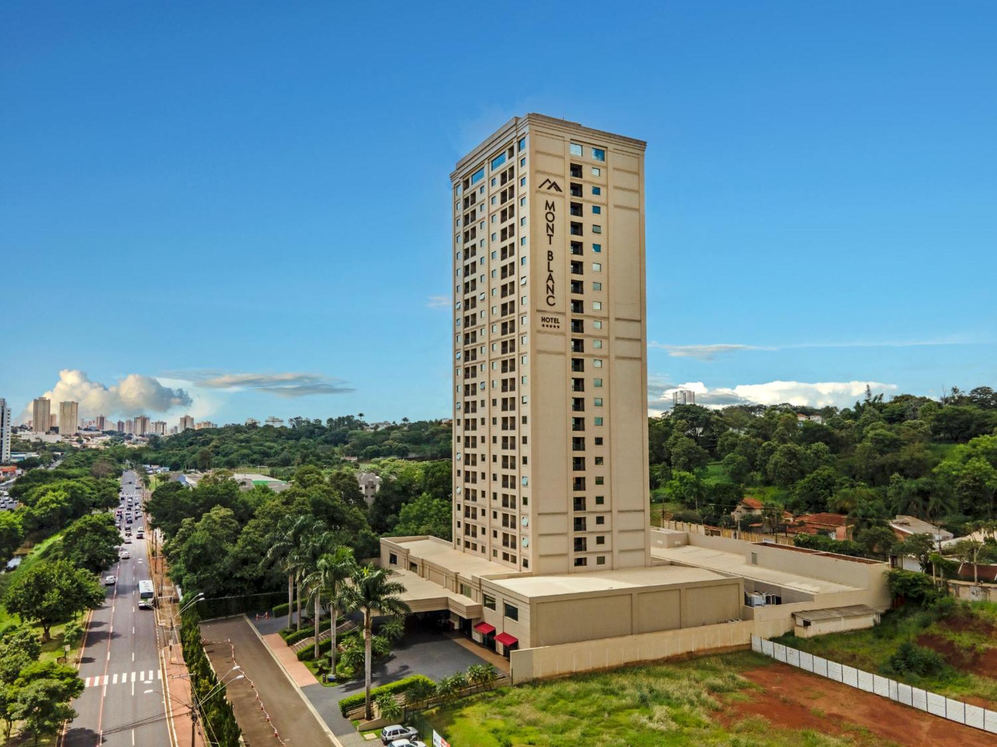 Hotel Mont Blanc Premium Ribeirão Preto Exterior foto The hotel in 2016