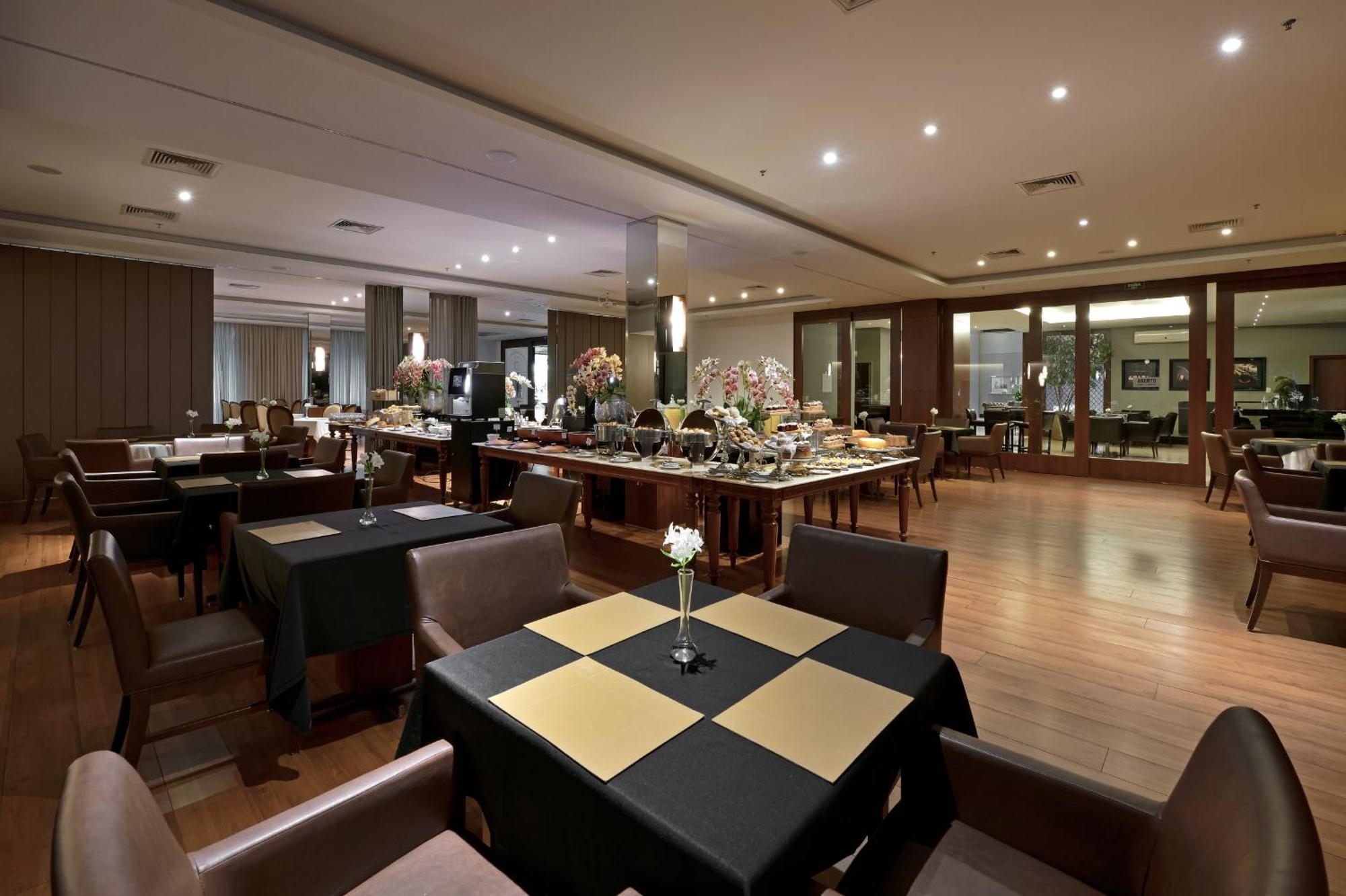 Hotel Mont Blanc Premium Ribeirão Preto Exterior foto The Royal Wing Suites and Spa