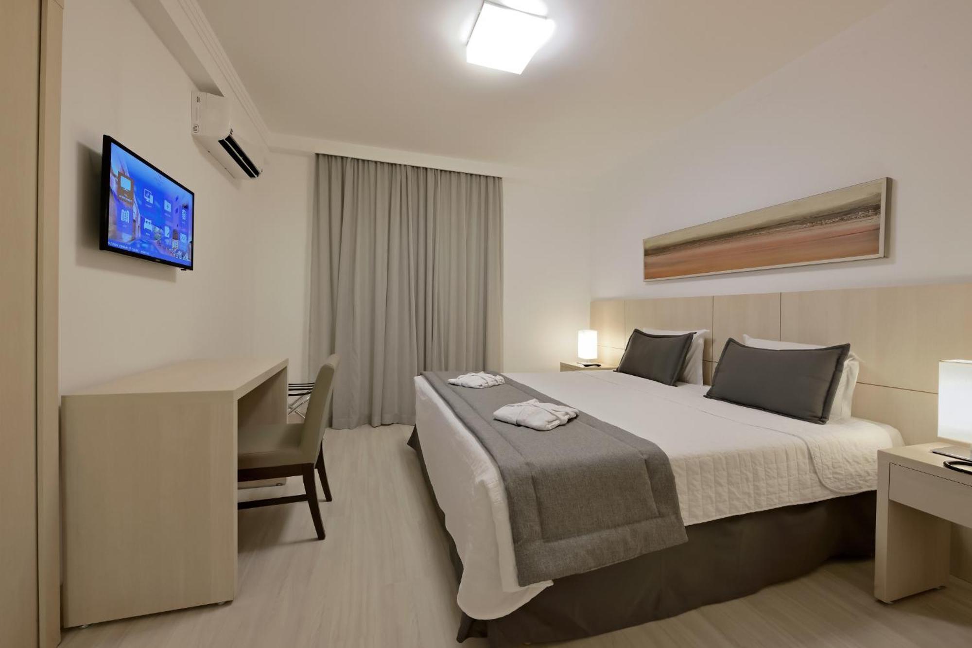 Hotel Mont Blanc Premium Ribeirão Preto Habitación foto A room at the hotel